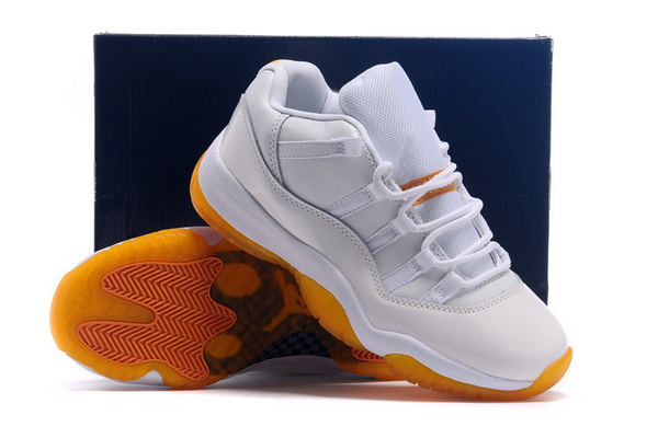 Jordan 11 low Women AAA 4